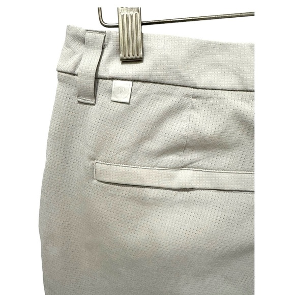 Lululemon Commission Short 9" Mesh Fabric - Picture 10 of 15